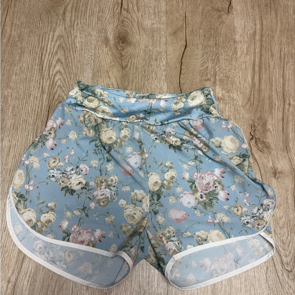 Tuckernuck Light Blue Floral Athletic Shorts